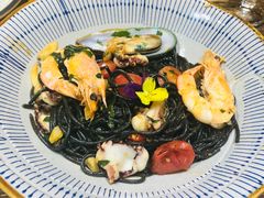 -花十悦·鲜花咖啡餐厅(振业城一期店)