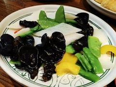 -云海肴·汽锅鸡·云南代表菜(天山百盛优客店)