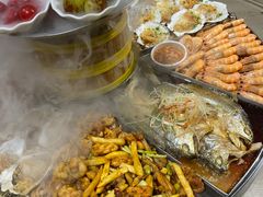 -日进一片海.生腌海鲜火锅.宵夜烧烤(三里屯总店)