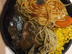 -汤姆家的牛排意面披萨(融创茂店)