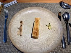 烟熏稻香手工黄油面包-香樟花园法式铁板烧(恒隆广场店)