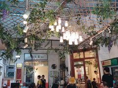 大堂-龙桥私厨·姜花菊花过桥鱼·顺德菜(容桂店)