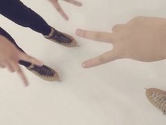 -冰纷万象滑冰场(深圳万象城店)