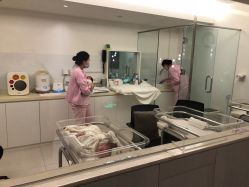 点击看大图 -妈咪爱月子中心·母婴护理