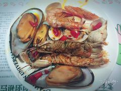 -亚马逊环球美食百汇(新城吾悦广场店)