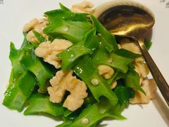龙豆拌鲜核桃仁-老吉堂上海本帮菜(工体店)