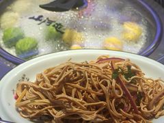 -山河屯铁锅炖·非遗铁锅炖(华强北店)