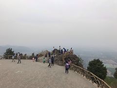 -鬼笑石后山停车场