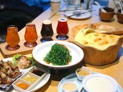 石头烤牛窝骨-蒙料·手把肉(望京店)