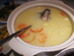 雅鱼熬汤-高坎一品甲鱼庄(两河店)