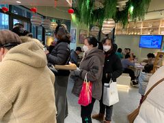 -Dough&Joe团憩(瑞虹天地月亮湾店)