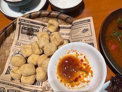 -老滇山寨•云南特色菜•地方菜•民族风情歌舞表演(金碧店)