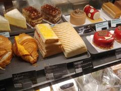 -星巴克(深圳北站B5检票口)