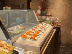 -半岛翡丽海鲜自助餐厅(观风亭店)