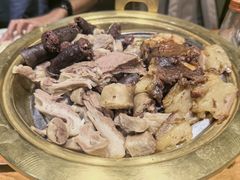 -蒙艾里民族传统菜蒙餐