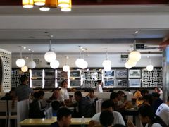 -桥香园云南过桥米线(金马碧鸡店)