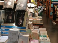 -西西弗书店&矢量咖啡(壹方购物中心店)