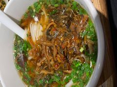 -湘人龙记老长沙米粉(鸟巢店)