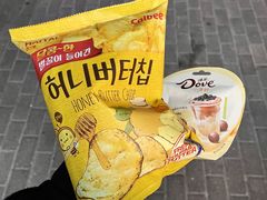 黑糖珍珠奶茶味软糖夹心巧克力-全家便利店(长江南路站店)