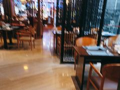 -OPEN開全日自助餐厅·西餐·海鲜(佛山希尔顿酒店)