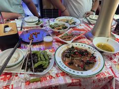 -威记烧嘢·南宁烧烤·超级生牛(绿地店)