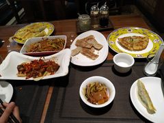 -七菜馆·东北菜·蒸饺(文体路店)