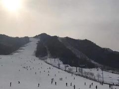 -辽阳弓长岭温泉滑雪场
