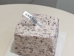 -山与蓝·轻糖鲜果蛋糕(勒泰店)