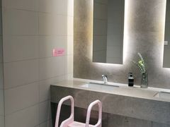 -宁波宁兴新宇奔驰4S店(庄市店)