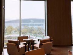 -深圳国际会展中心希尔顿酒店(前海华发冰雪世界店)