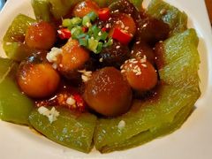 -多嘴超级肉蟹煲(杉杉国潮主题店)