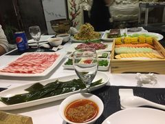 -胡记饭店(保工街店)