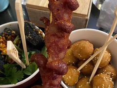 -黑色经典臭豆腐·湖南特产(步行街店)