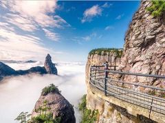 -布丁严选酒店(杭州武林西湖文化广场地铁站店)