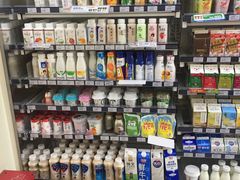 -全家便利店(兴贤路店)