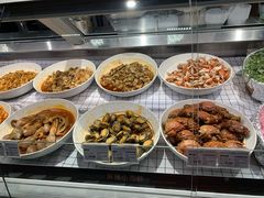 -胖东来生活广场(健康路店)