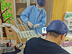 -上海仁爱医院口腔科 · 种植