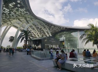 首先可以问酒店有没有95折优惠券，提前一天预约使用；
