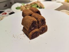 驴打滚-四季民福烤鸭店(外滩外白渡桥店)