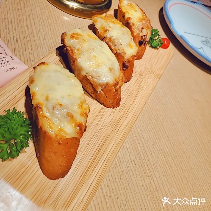 街角等你.大连海鲜烧烤.经典铁板海鲜串(西安路店)图片