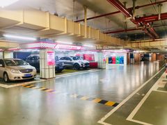 -上海来福士广场-停车场