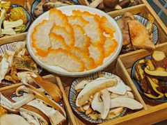 -野菌皇海景野生菌火锅(滨海大道店)