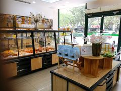 面包甜点陈列柜-KenGee仟吉(芜湖路店)