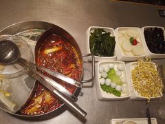 -牛德亨臻牛潮汕火锅(万邦时代店)