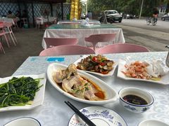 -范饭椰林川湘味海鲜·椰子鸡(三亚湾椰梦长廊店)