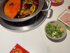 -钢管厂五区小郡肝串串香(奥克斯广场锦城万达店)