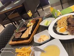 -豪客来牛排(府河店)