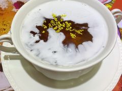 椰汁桂花桃胶-甜心妈妈·榴莲星级糖水(北京路总店)