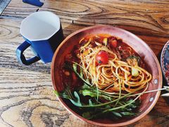 牛肉辣油意面-I HOLIC艾豪丽披萨(KKone店)