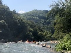-浮盖山峡谷漂流